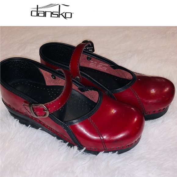 Dansko Shoes - Dansko Burgundy Leather Mary Jane Clogs. Size 35